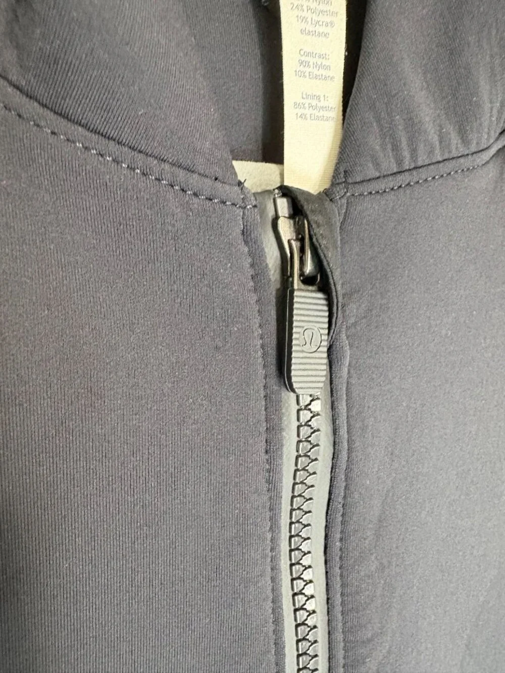 Lululemon Re-Form Vest Athletic Black-sz 6
